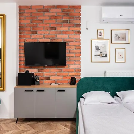 Apartamenty na Dębnikach - by Upstairs-3
